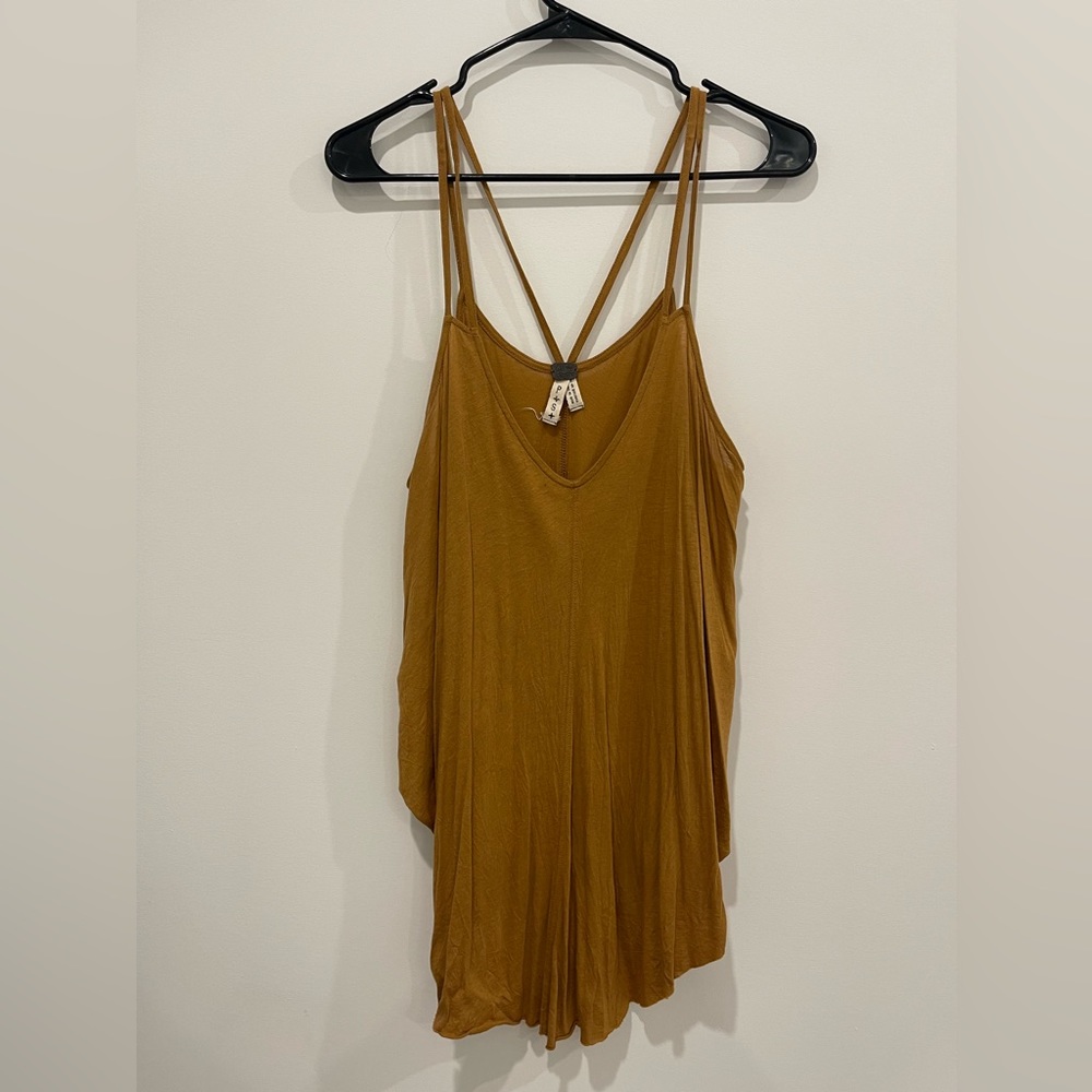 Gold and flowy, double strap cross back free people we the free tank